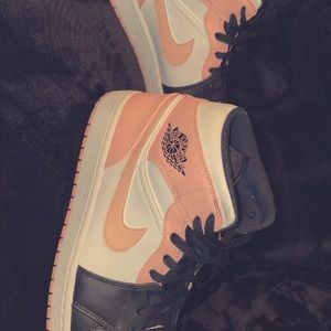 Peach Air Jordan 1’s, wore them twice but couldn’t match them with anything.